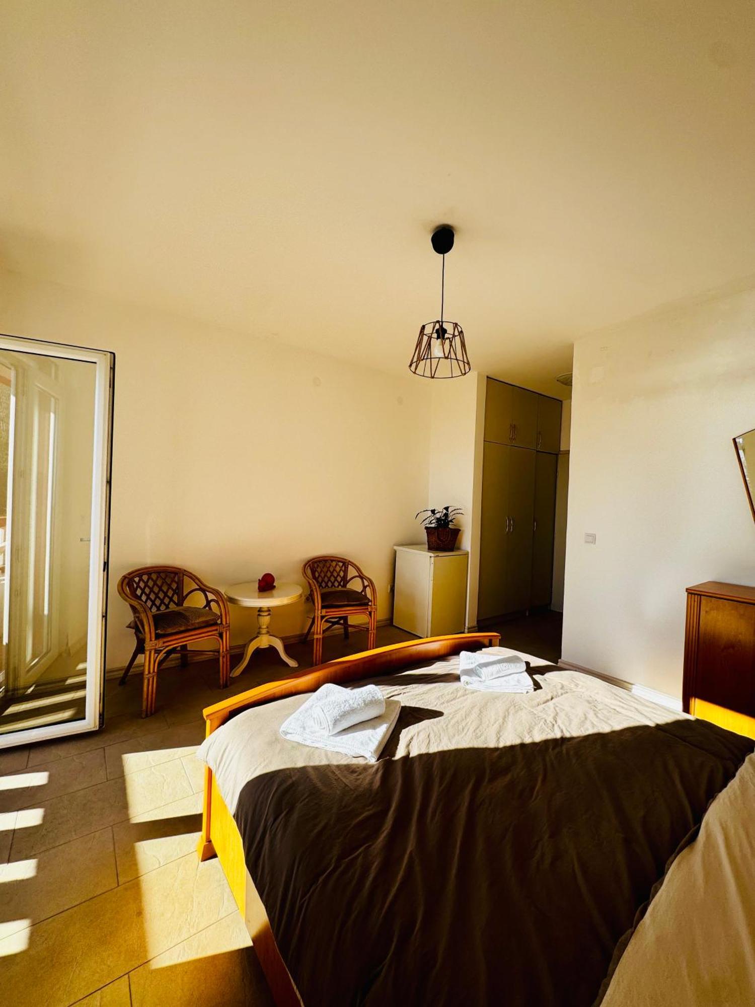 Budva Felix Suites エクステリア 写真