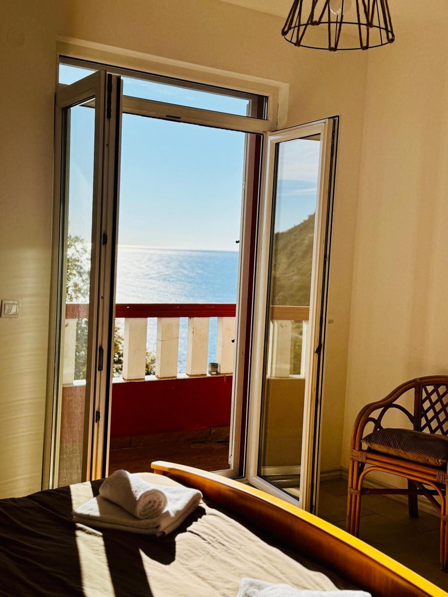 Budva Felix Suites エクステリア 写真
