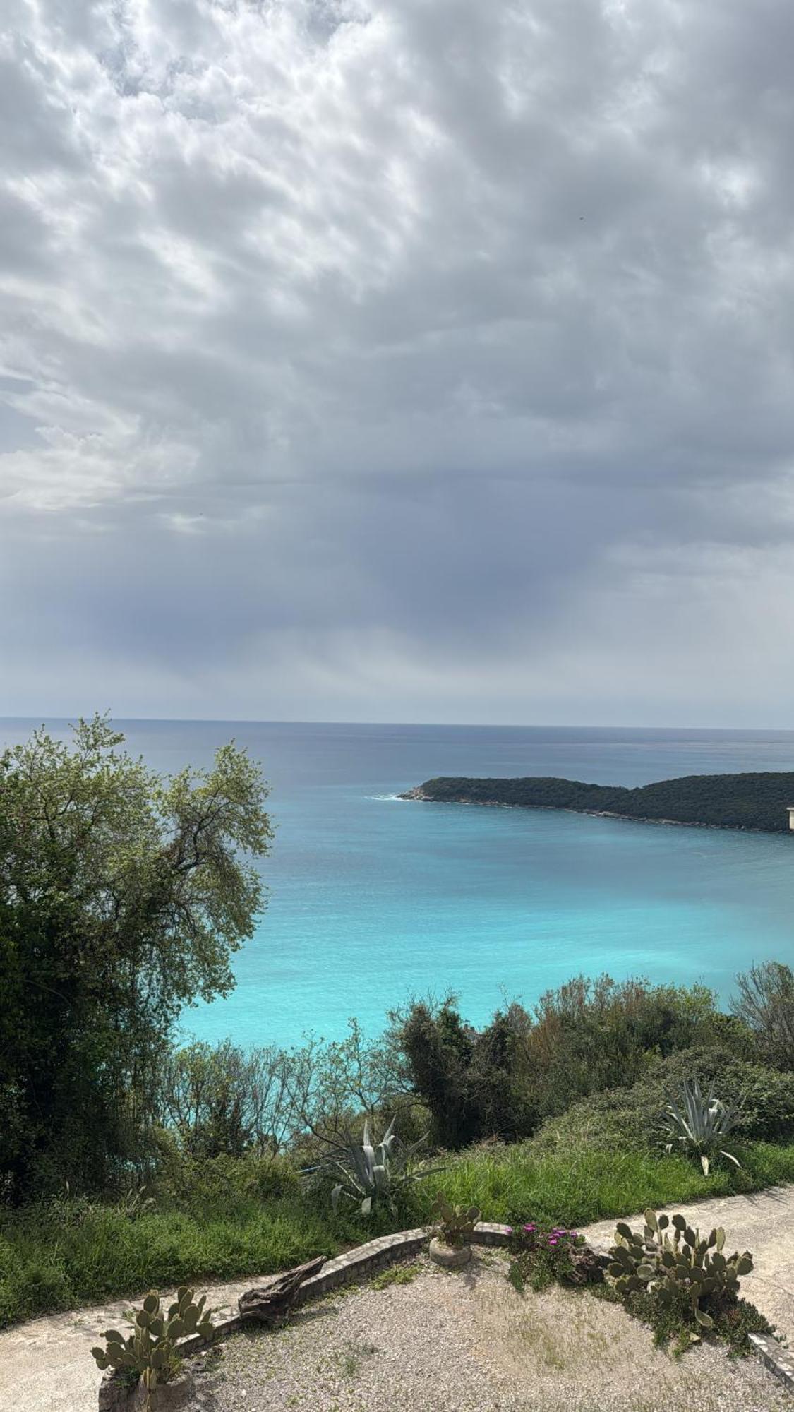Budva Felix Suites エクステリア 写真