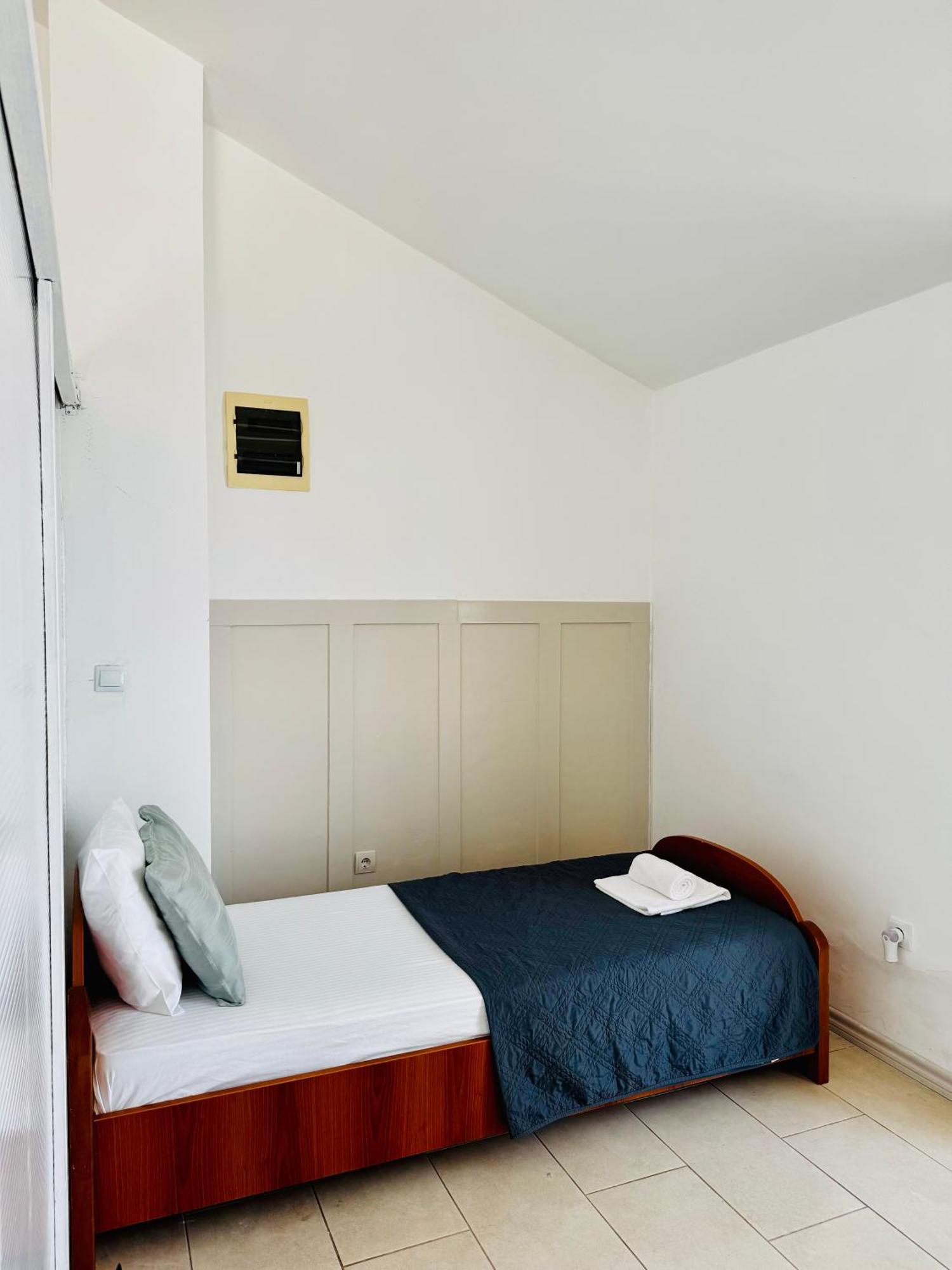 Budva Felix Suites エクステリア 写真